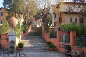 The Fontana di Carlotta with the steps of Via Angelo Orsucci